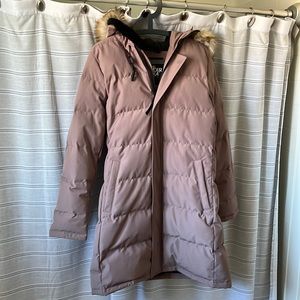 Aritzia Powder Parka - Large